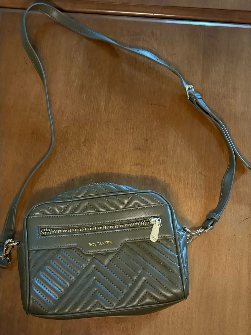 Bostanten Olive Quilted Crossbody with Front Zip Pocket
